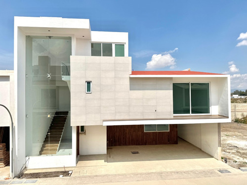 Casa En Venta En Metepec