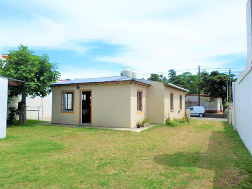 Imagen 24 de 30 de Cuatro Casas Sobre Lote De 15 X 37 A 4 Cuadras Del Mar