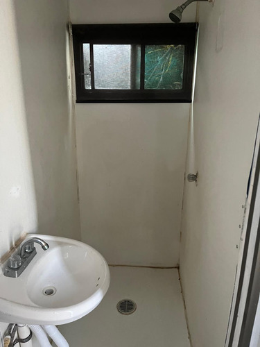 Casa Caseta Camper Traila Dormitorio C/ Wc Regadera Litera