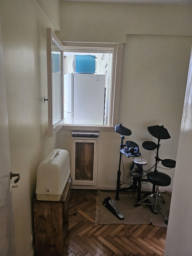 Alquiler De Departamento De 4 Ambientes Al Frente Con Balcón Corrido, En Palermo Caba
