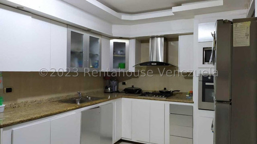 Estas Buscando Vivir En Una De Las Mejores Zonas De Valencia Rentahouse Te Ofrece En Jardin Mañongo Townhouse Concepto Abierto De 130 Mtr2,cocina Equipada Con Tope De Granito, 