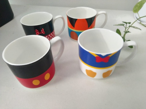Imagem 3 de 7 de Kit Xicaras 90ml Porcelana Disney Mickey E Amigos