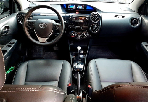 Imagem 7 de 10 de Toyota Etios 2019 1.5 X Plus 16v Aut. 5p