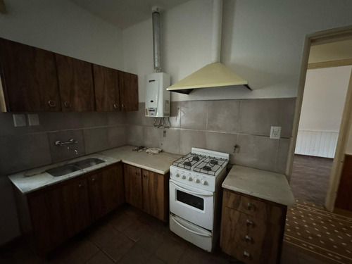 En Venta! Casa De 2 Dormitorios En Calle Coronel Olmedo Al 2000 - Rio Cuarto