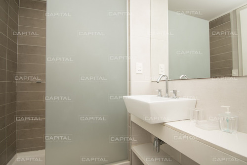 Apartamento En Ocean Drive De Un Dormitorio En Alquiler- Ref: 27747