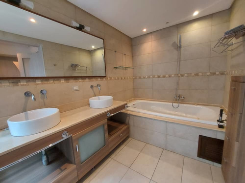 Imagen 4 de 21 de Vendo Townhouse 295m2 Altos De Guataparo Abril 2022 Sandra