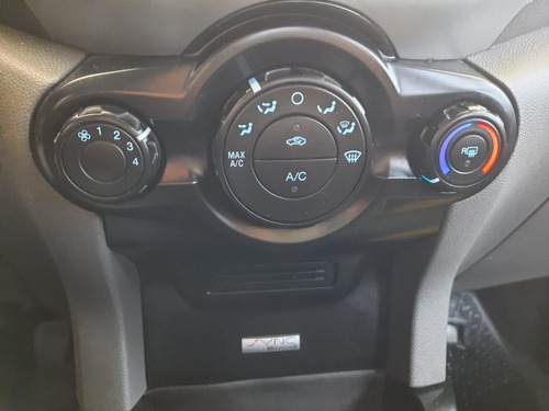Ford Ecosport Se 1.6 Mt 2014 Blanco 120.000 Km. Con Gnc