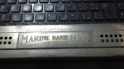 Imagen 2 de 5 de Armonica Hohner Tremolo Unica 48 Celdas 39 Cts De Largo