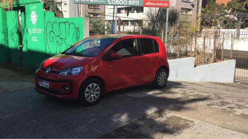 Volkswagen Up! 2018 1.0 Move Up! 75cv