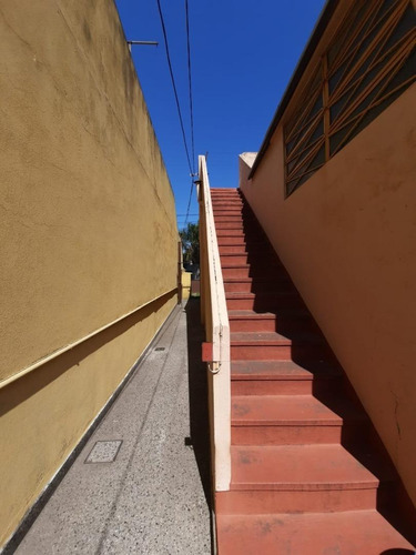 Imagen 9 de 23 de Importante 2 Casas Con Lote Propio Y Amplio Parque