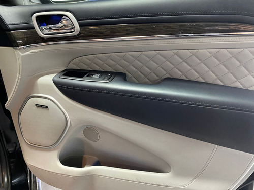 Jeep Grand Cherokee 5.7 Summit Elite Plinum 4x4 At