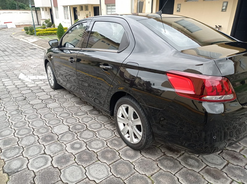 En Venta Carro Peugeot 301