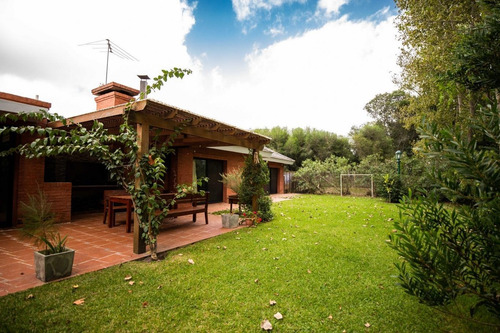 Imagen 12 de 17 de Venta De Casa 3 Dormitorios En Barrio Privado Carmel