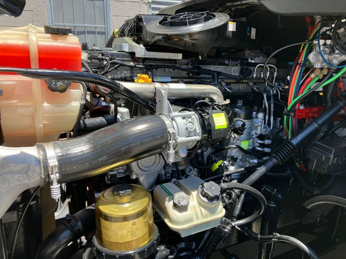 Tractocamión 2016 Freightliner Cascadia 125 /camarote
