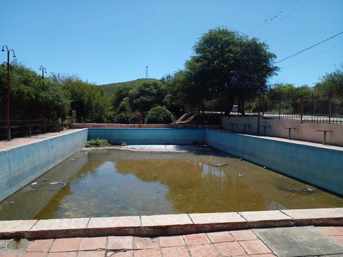 Imagen 7 de 19 de Hotel Venta La Calera Pileta