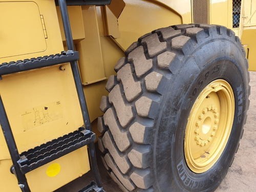 Imagem 4 de 15 de Pá Carregadeira Caterpillar 938h Ano 2011 Cat 938 H