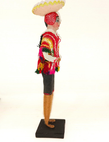Muñecas Marín Antiguas Coleccionables. Joven Peruano