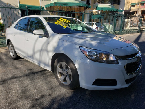Imagen 8 de 11 de Chevrolet Malibu 2016 Blanco