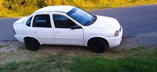 Chevrolet Corsa 1.7 D Gl