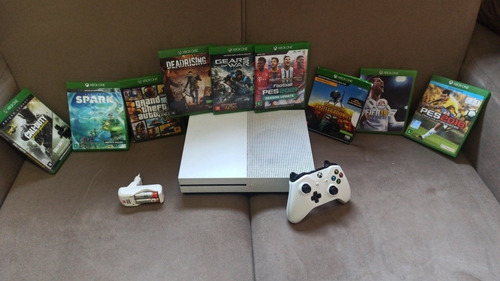 Imagem 1 de 4 de Vender-se Xbox One S