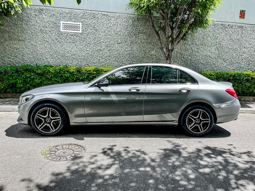Mercedes-Benz Classe C 1.6 Avantgarde Turbo 4p