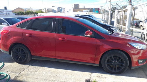 Ford Focus 4p 1.6 2017