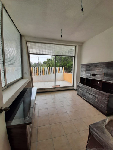 Edificio En Venta, Las Arboledas,