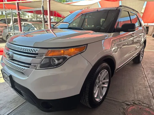 Ford Explorer 4.0 Limited V6 Sync 4x2 Mt