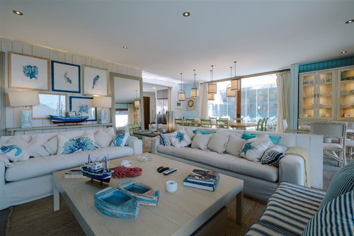 Espectacular Casa Familiar Con Vista A La Bahía De Zapallar