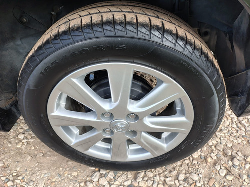 Toyota Etios 1.5 XLS 6MT 5P