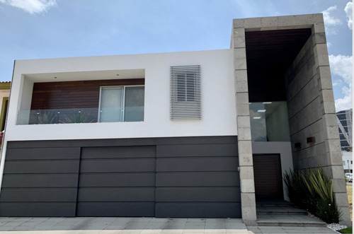 Imagen 1 de 14 de Casa En Venta En Vista Real, Angelópolis (atlixcáyotl)