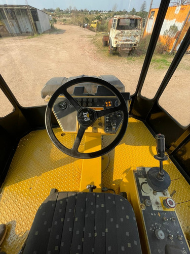 Rodillo Compactador Vibratorio Tandem Caterpillar