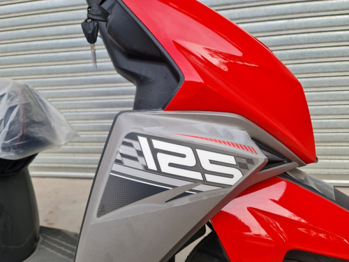 Imagen 5 de 10 de Beta Scooter Tvs Ntorq