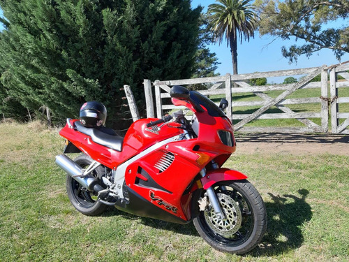 Imagen 4 de 12 de Honda Vfr 750 Rc36 Ii