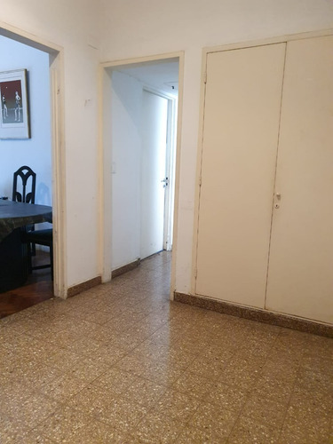Imagen 5 de 11 de Departamento Dos/tres Ambientes Al Frente Con Balcon Muy Luminoso