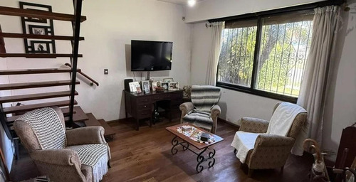 Ph En Venta - 4 Dormitorios 2 Baños - La Matanza