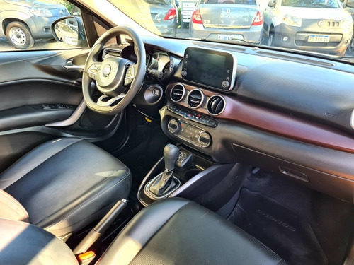 Fiat Cronos Precision 1.8 130cv At6 2020 2.700km T/usado