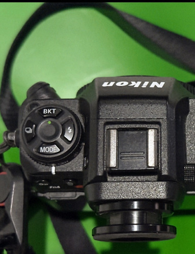 Cámara Nikon Z9 Impecable, Solo 5 Usos Incluye Equpo Negro