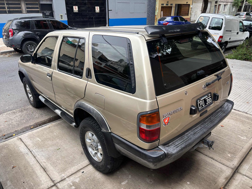 Nissan Pathfinder 3.3 Se