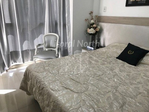Imagem 8 de 13 de Apartamento No Centro De Balneário Camboriú. - 2170_1