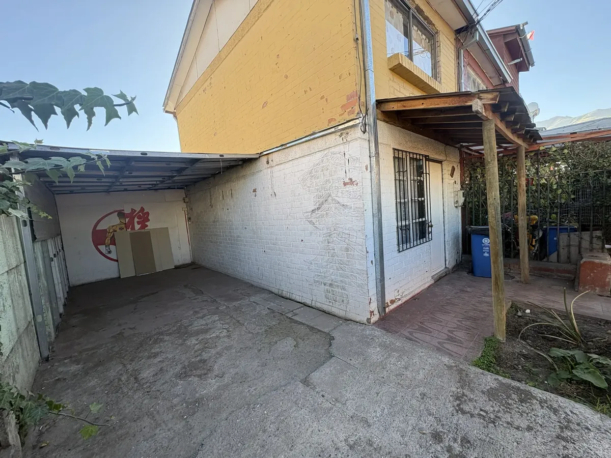 Imagen 2 de 14 de Arriendo Casa 2dor 1baño Metro Los Quillayes