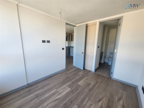 Departamento En Venta De 1d 1b. En Huechuraba. Sin Comisión