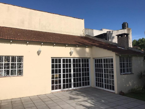 Casa En Venta En Lomas De Zamora Oeste