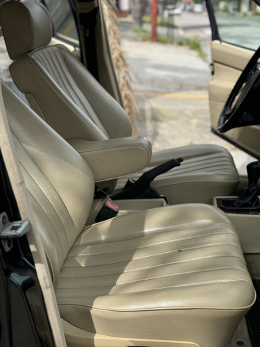 Mercedes Benz 190e 2.3