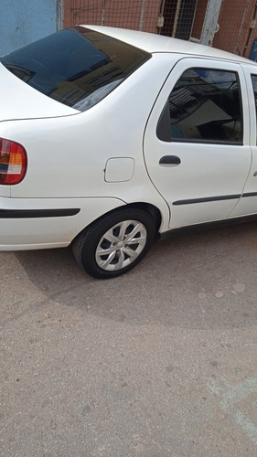 Fiat Siena 2006 1.0 Fire 4p