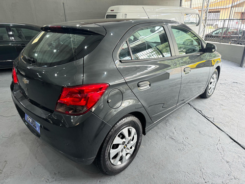 Chevrolet Onix 1.0 Joy 5p