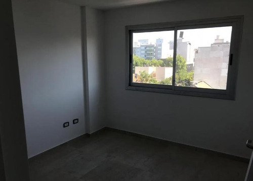 Imagen 8 de 16 de Departamento - Moron