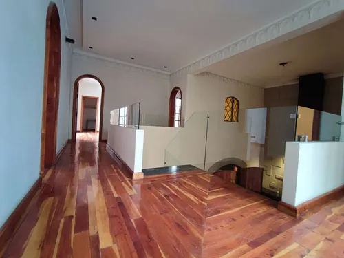 Casa Con Terrazas Con Uso De Suelo Para Oficinas En Polanco