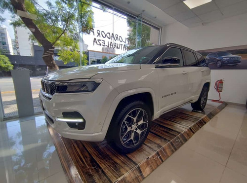 Imagen 19 de 25 de Jeep Commader 4x4 Full Overland 2023 Td At9 -ds
