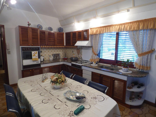 Imagen 7 de 30 de Casa En Villa Elisa - Arana E/ 158 Y 159 - Dacal Bienes Raices